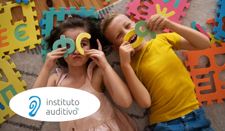 Niños jugando